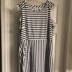 Cream with dark blue strips